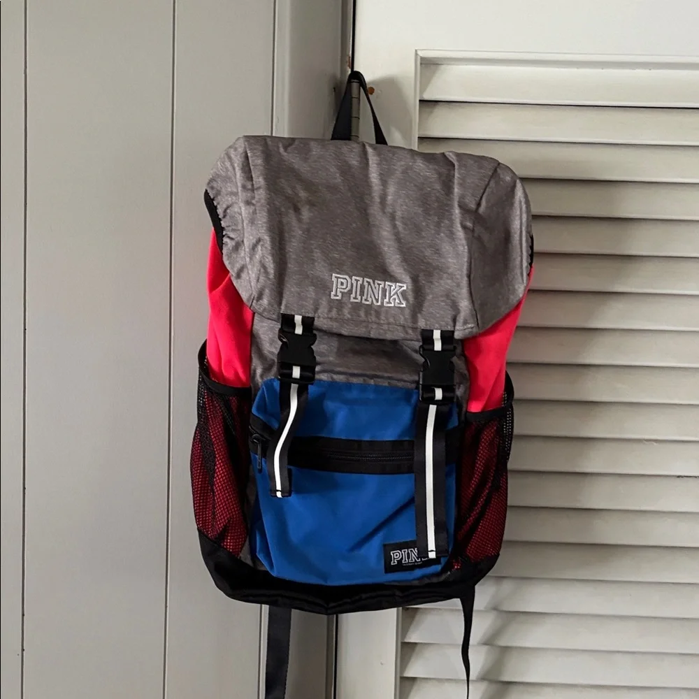 PINK VS BACKPACK